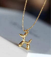 Dog pendant necklace