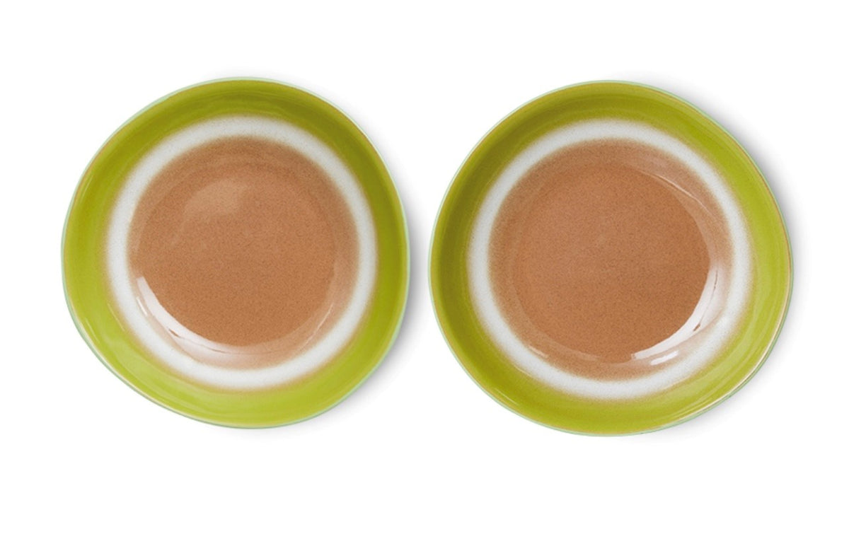 curry bowls in green and brown retro colors