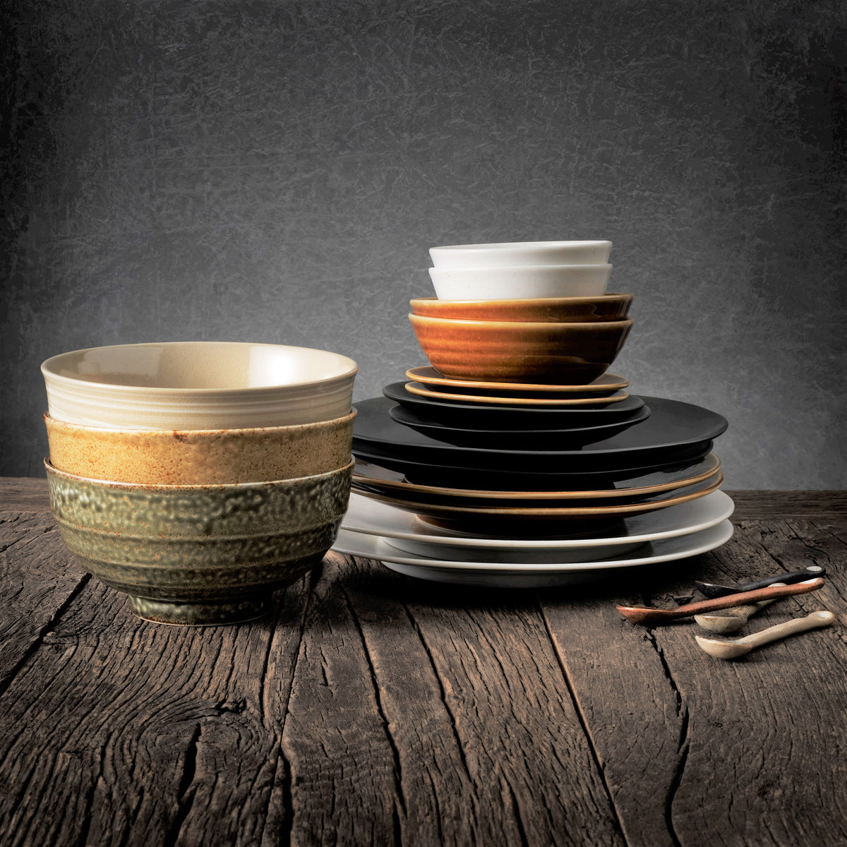 Kyoto inspired porcelain dinnerware in earth tones